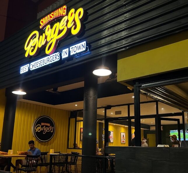 smashing burgers playa del carmen